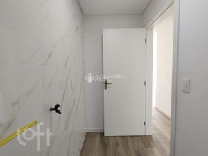 Image 4 - 878559