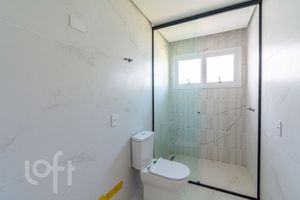 Image 8 - 878561