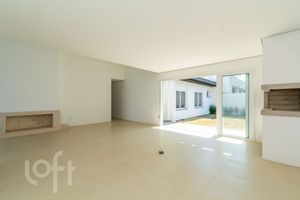 Image 3 - 878561