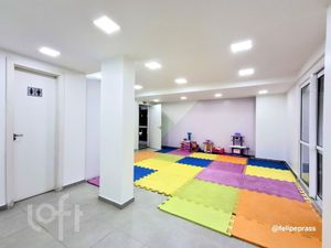 Image 21 - 878566