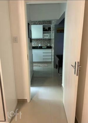 Image 13 - 878567