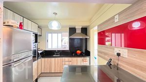 Image 19 - 878583