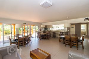 Image 65 - 878583