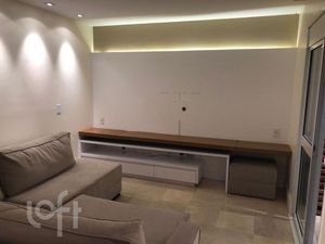 Image 1 - 878605
