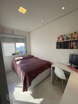 Image 3 - 878637