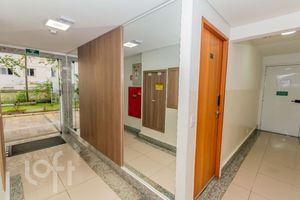 Image 29 - 878639