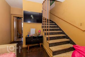 Image 3 - 878640
