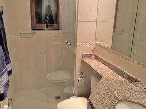 Image 9 - 878647