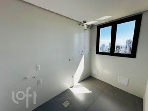 Image 6 - 878653
