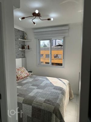Image 9 - 878655