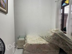 Image 8 - 878658