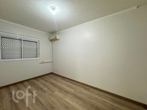 Image 9 - 878660