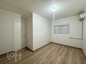Image 4 - 878660