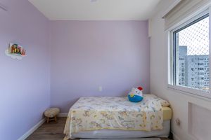 Image 14 - 878665