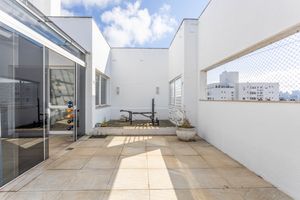 Image 47 - 878665