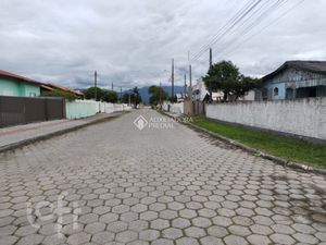 Image 20 - 878672