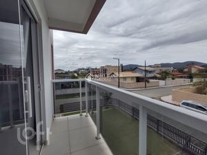 Image 11 - 878672