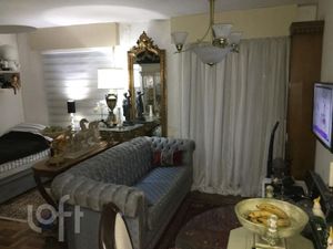 Image 8 - 878676