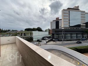 Image 4 - 878680