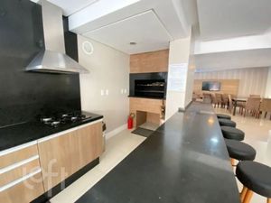 Image 22 - 878680