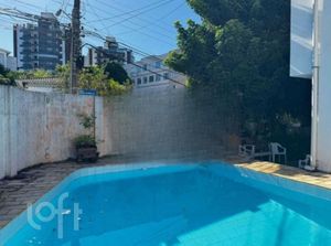 Image 15 - 878687