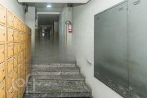 Image 15 - 878694