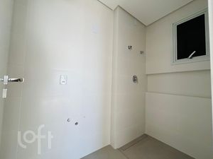 Image 9 - 878700
