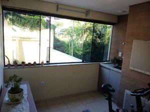 Image 4 - 878701