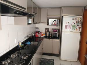Image 7 - 878701