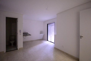 Image 3 - 878705