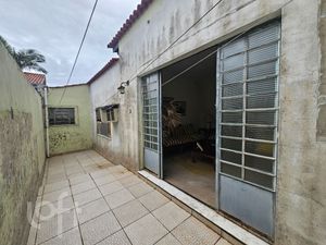 Image 11 - 878710