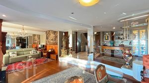 Image 17 - 878713