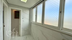 Image 32 - 878714