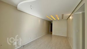 Image 6 - 878714