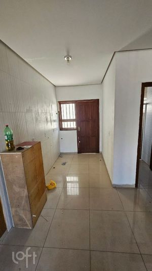 Image 25 - 878720