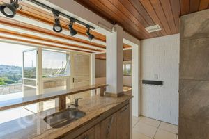 Image 13 - 878721