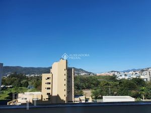 Image 13 - 878744