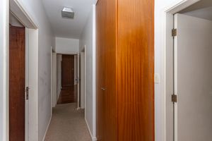 Image 34 - 878747