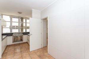 Image 41 - 878747