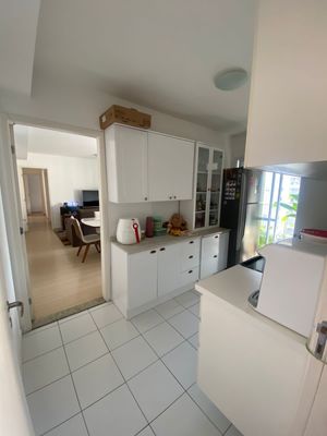 Image 3 - 878806