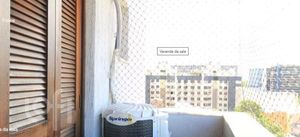 Image 6 - 878820