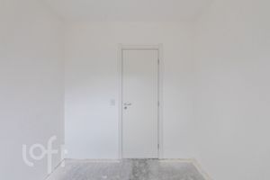 Image 9 - 878825