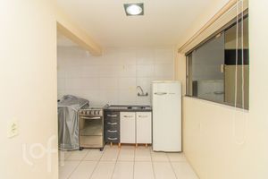 Image 15 - 878827