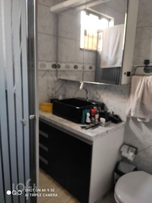 Image 19 - 878830