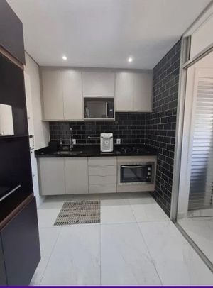 Image 15 - 878832