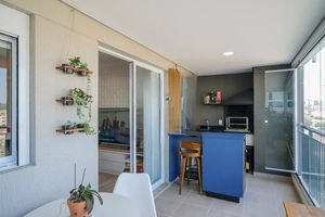 Image 17 - 878833
