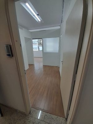 Image 14 - 878839