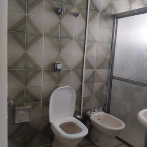 Image 9 - 878841