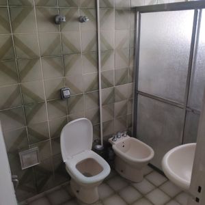 Image 10 - 878841