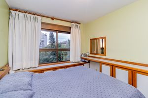Image 18 - 878848